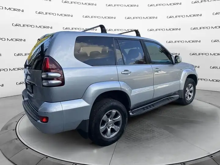 Toyota Land Cruiser 3.0 D-4D 16V cat 5 porte aut. Wagon 7 Posti