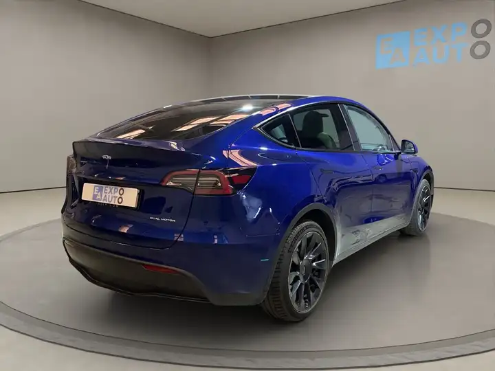 Tesla Model Y GRAN AUTONOMIA 4WD
