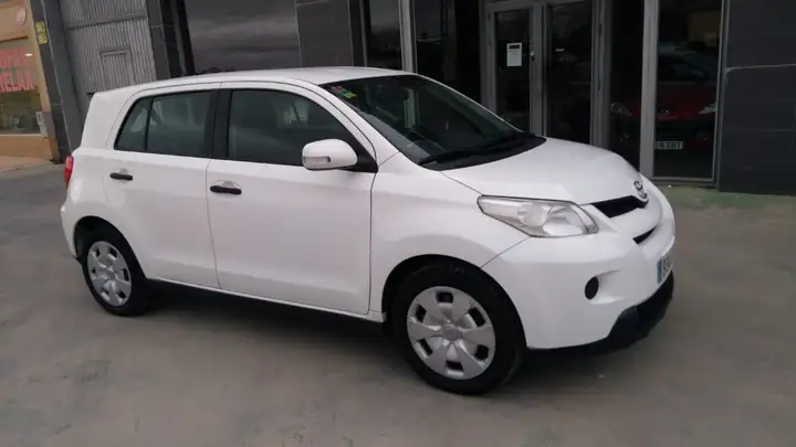 Toyota Urban Cruiser 1.33 VVT-i Live
