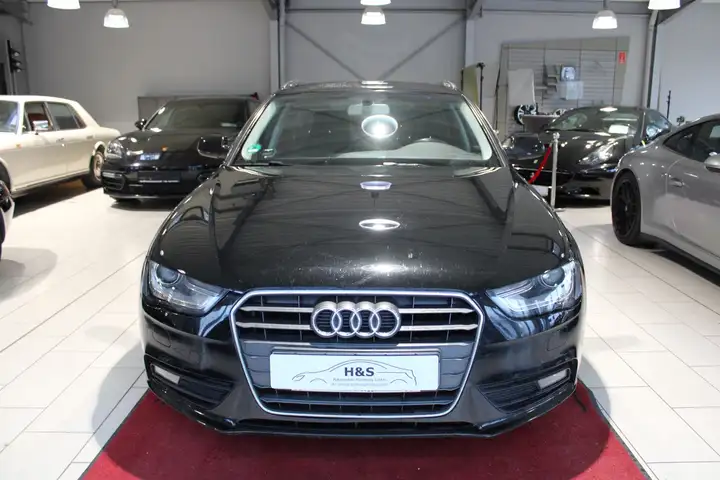 Audi A4 2.0 TDI Avant Attraction Navi+Sitzheiz.