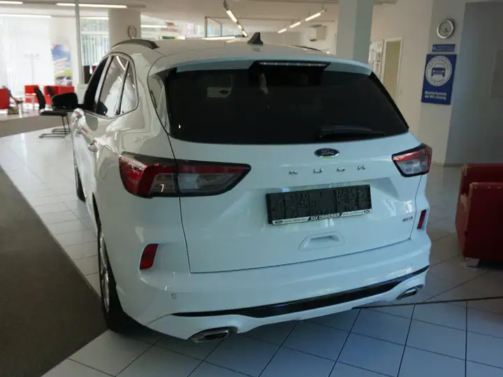 Ford Kuga Plug-In Hybrid ST-Line X 2.5l PHEV 225 PS AK