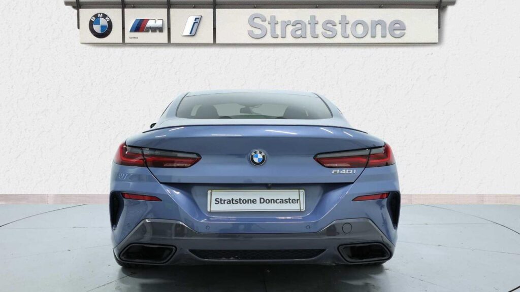 BMW 8 Series 840i Coupe