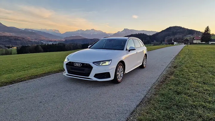 Audi A4 Avant 30 TDI S-tronic, LED, Keyless go, Vorbere...