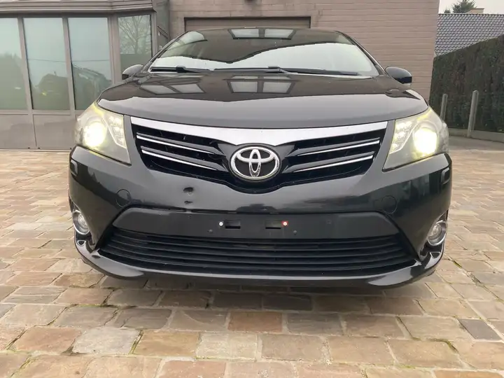 Toyota Avensis 2.0 D-4D Comfort