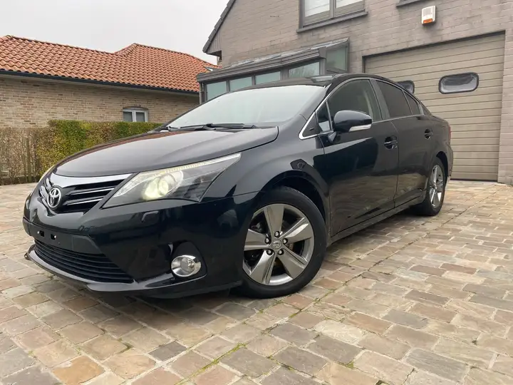 Toyota Avensis 2.0 D-4D Comfort