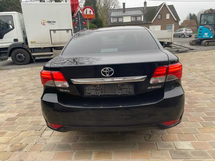 Toyota Avensis 2.0 D-4D Comfort