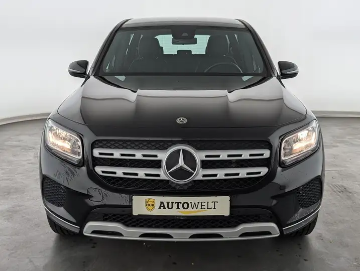 Mercedes-Benz GLB 180 GLB 180 (EURO 6d) NAVI+RFK+TEMP+SHZ+ Klima/eFH.