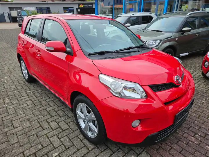 Toyota Urban Cruiser Town