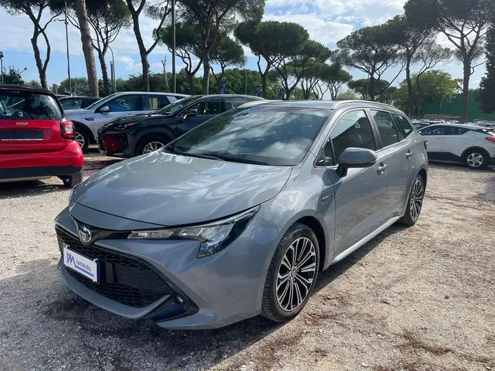 Toyota Corolla 2.0cc HYBRID STYLE 153cv NAVI CAMBIO VOLANTE